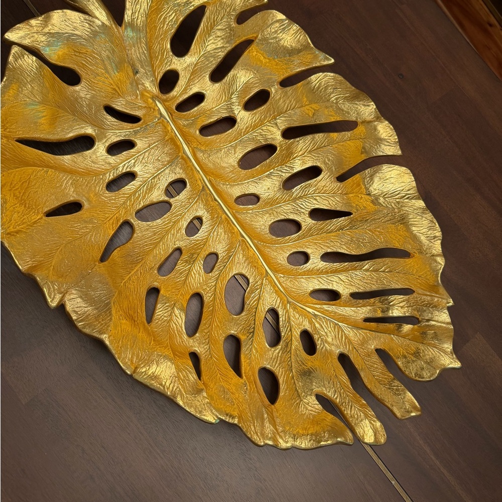 Michael Aram Gold Monstera Leaf Decorative Tray
